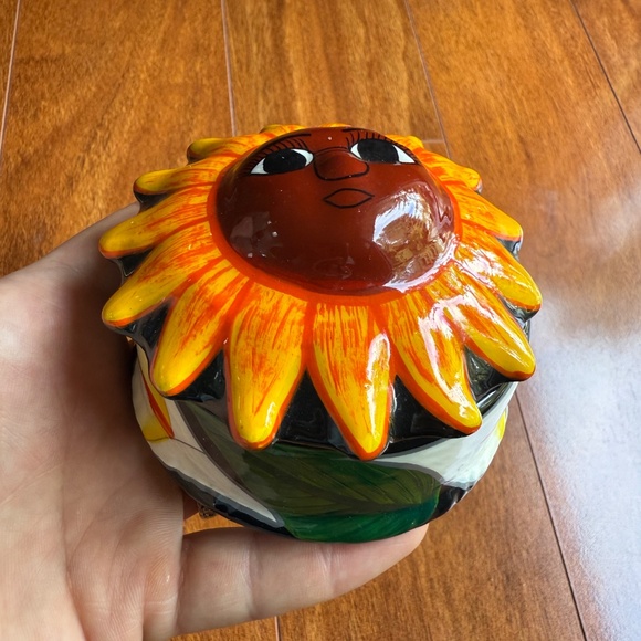 Folk Art Sun Ceramic Trinket Box Hand Painted Lid & Base Flower Yellow Black. - Picture 2 of 8